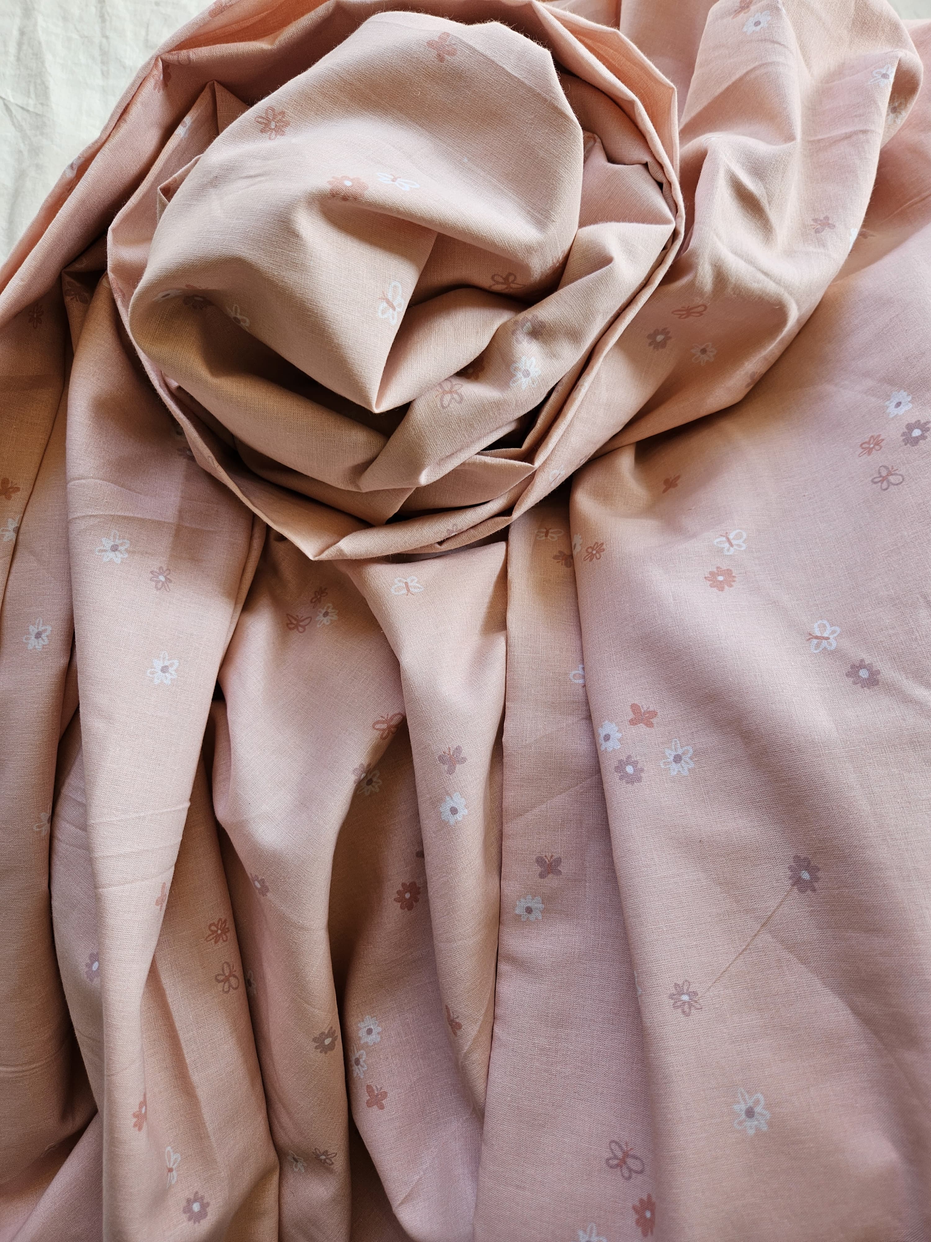Blossom Flutter Bedsheet Set